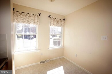 4025 Bradford Cir, Mount Joy, PA 17552 - photo 5