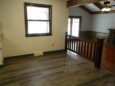 979 Castlebar Dr, North Tonawanda, NY 14120 - photo 7