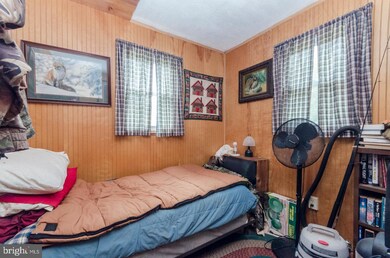 8300 Baird Ln, Berkeley Springs, WV 25411 - photo 6