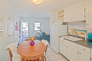 88 Old Post Rd unit 10, Westerly, RI 02891 - photo 5