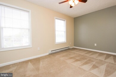 715 W 13th St, Front Royal, VA 22630 - photo 7