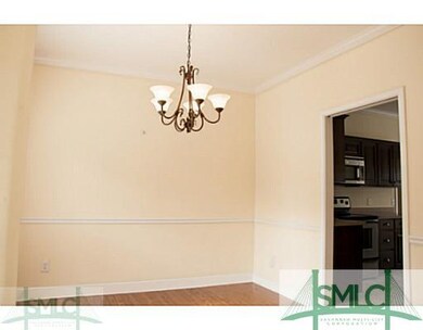 Dining Room. Dining room is close to the kitchen a