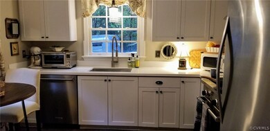 Updated Kitchen with stainless steel appliances -