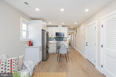 125 S Braddock St unit 202, Winchester, VA 22601 - photo 2