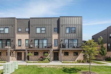 1055 Hampton Cir, Detroit, MI 48207 - photo 2