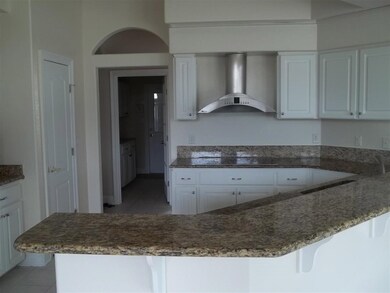 2116 Juno Cir, Pensacola, FL 32526 - photo 6