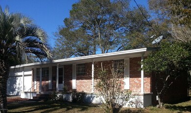 6929 Magdelena Dr, Jacksonville, FL 32210 - photo 3