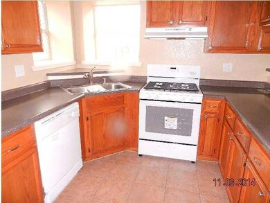 520 Katherine Dr, Horizon City, TX 79928 - photo 3