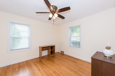 1936 N Poplar St, Waukegan, IL 60087 - photo 6