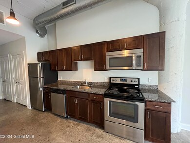 733 Broadway unit 204, Albany, NY 12207 - photo 7