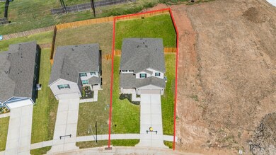 5535 Blackbird Ln, Hitchcock, TX 77568 - photo 2