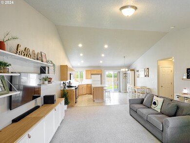 1467 Trent Ave N, Keizer, OR 97303 - photo 3