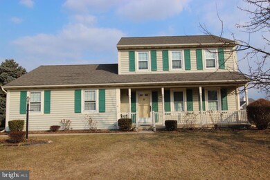 241 Cypress Ln, New Holland, PA 17557 - photo 2