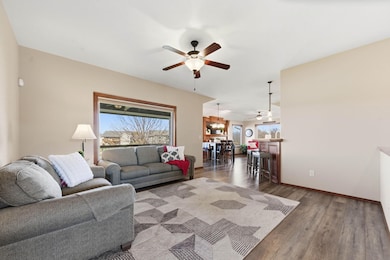 8210 W Palmetto Cir, Wichita, KS 67205 - photo 4