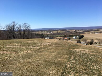 33 Avignon Ct, Bernville, PA 19506 - photo 2