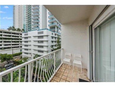 677 NE 24th St unit 207, Miami, FL 33137 - photo 5