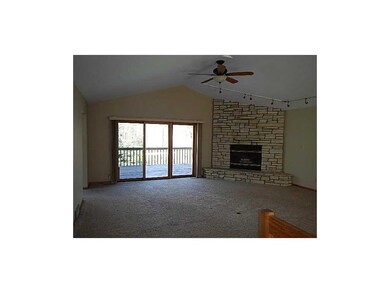 2070 Sky View Dr, Marion, IA 52302 - photo 2