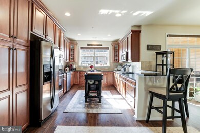 42605 Hollyhock Terrace, Ashburn, VA 20148 - photo 2