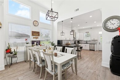 67 W Claiborne Square, Chalmette, LA 70043 - photo 5