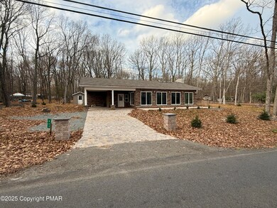 347 N Shore Dr, Albrightsville, PA 18210 - photo 2