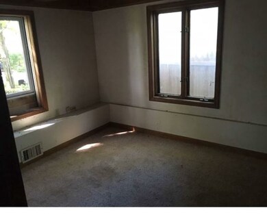 26 Highland Ave, Algonquin, IL 60102 - photo 2