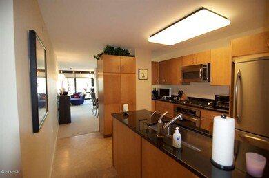 Kitchen w granite, under mount farm sink