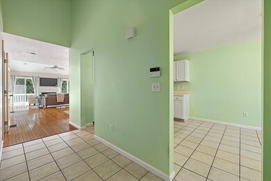 9 Edward Dr unit 9, North Grafton, MA 01536 - photo 4