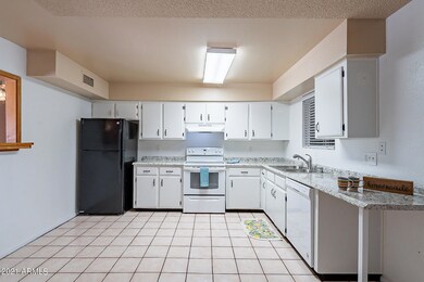 Spacious Kitchen
