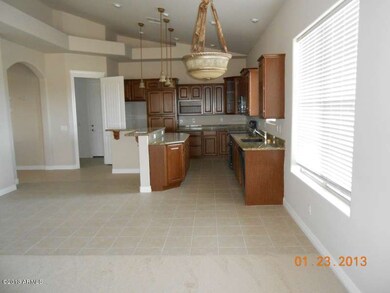EAT IN KITCHEN
