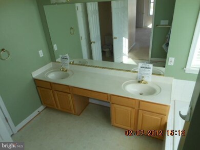 35289 Overlook Dr, Locust Grove, VA 22508 - photo 3