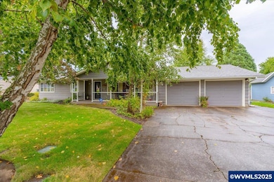 359 Apple Blossom Ave N, Keizer, OR 97303 - photo 2