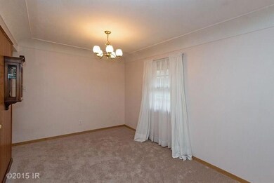 4221 43rd St, Des Moines, IA 50310 - photo 7