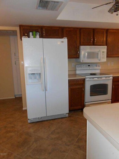 3023 S Carriage Ln, Mesa, AZ 85202 - photo 4