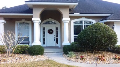 Covered Entry/Porch