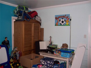 839 W Elm St, Compton, CA 90220 - photo 6