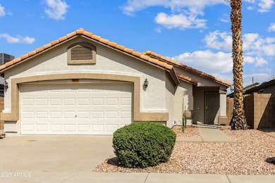 3072 W Salter Dr, Phoenix, AZ 85027 - photo 3