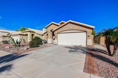 05-W Glenview Pl-005