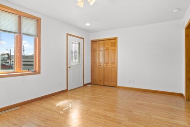 146 N Griffith Blvd, Griffith, IN 46319 - photo 3