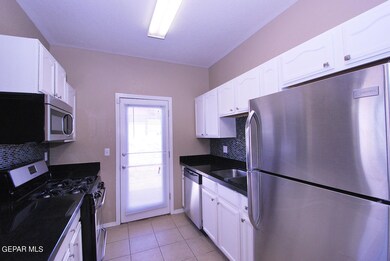 14344 Venecia Dr, El Paso, TX 79928 - photo 7