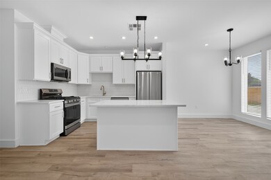 5027 Willow Glen Dr unit A, Houston, TX 77033 - photo 4