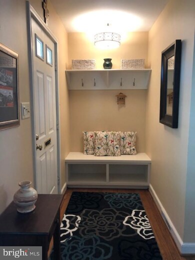 1205 Monroe Ave, Reading, PA 19610 - photo 3