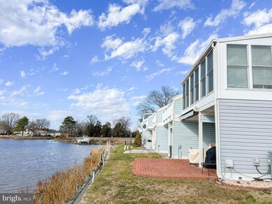 105 Lynnhaven Ct, Colonial Beach, VA 22443 - photo 4