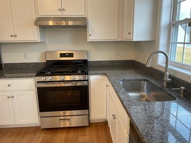 12 Bovee Ln unit 310-29, Rochester, NH 03868 - photo 6