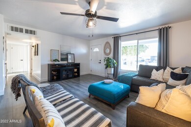 4549 N 49th Ave unit 2B, Phoenix, AZ 85031 - photo 6