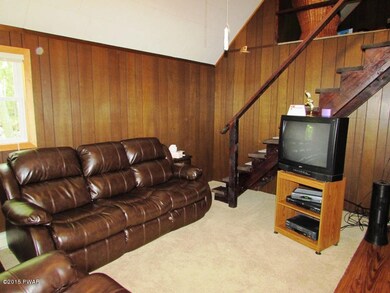 113 Hickory Dr, Hawley, PA 18428 - photo 4