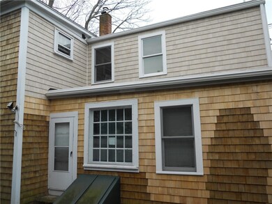 51 Poplar St, Newport, RI 02840 - photo 4