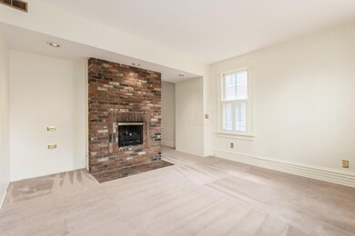 Gas Log Fireplace...