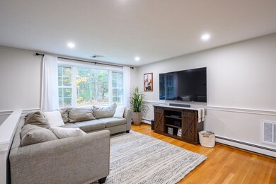 16 Chapel St, Pembroke, MA 02359 - photo 7