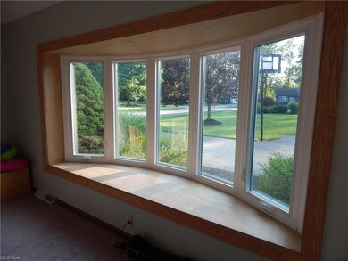 7157 Timber Ln, Olmsted Falls, OH 44138 - photo 6