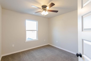 806 E 12th St, Bonham, TX 75418 - photo 5